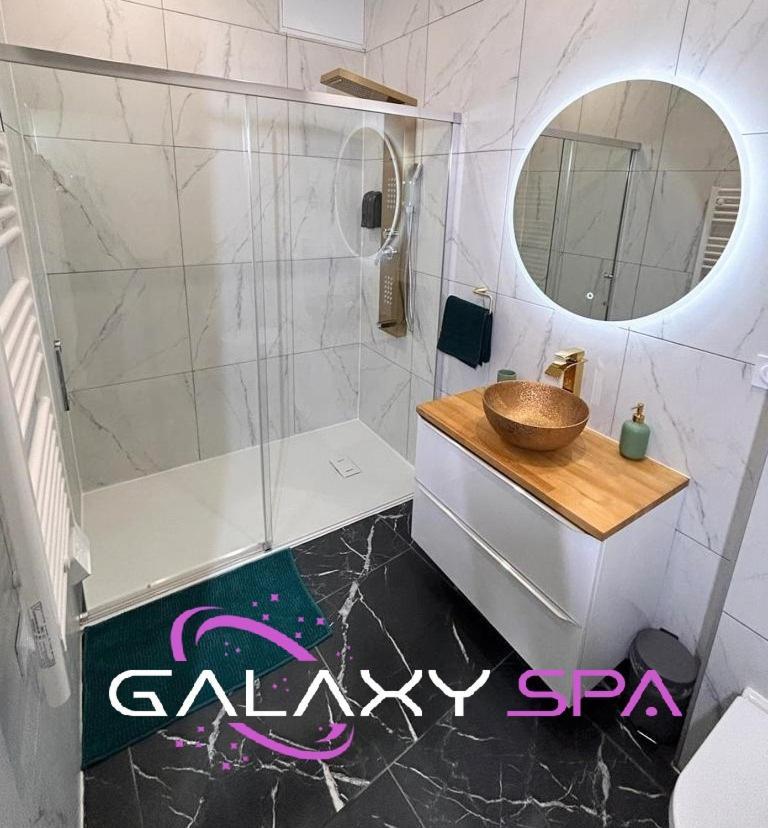 Galaxy Spa - Suite Jupiter Jacuzzi Privatif Champigneulles Luaran gambar