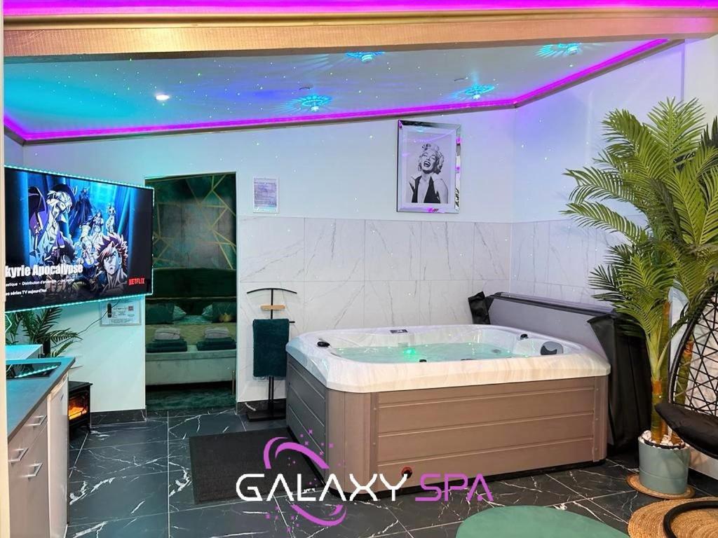 Galaxy Spa - Suite Jupiter Jacuzzi Privatif Champigneulles Luaran gambar